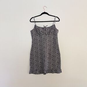 Vintage Ditsy Floral Mini Dress